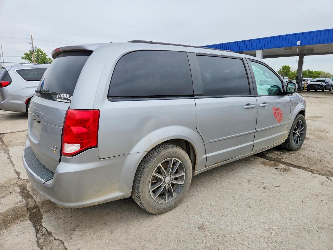 Dodge Caravan Gt