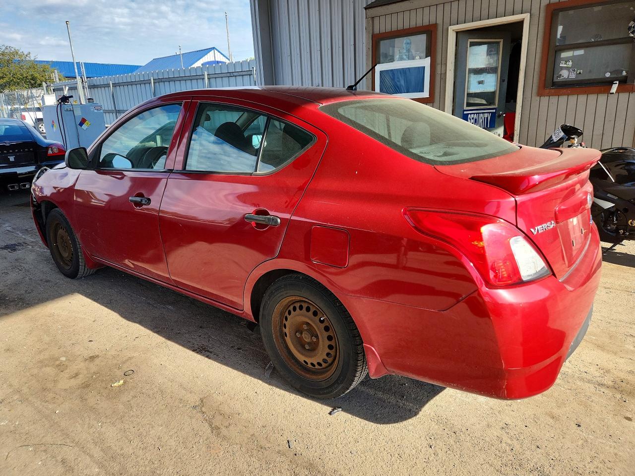 Nissan Versa 1.6 S Plus