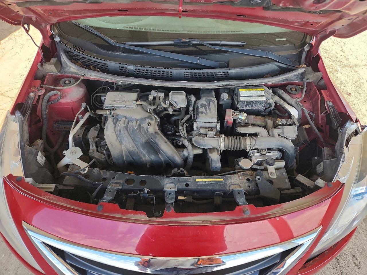 Nissan Versa 1.6 S Plus