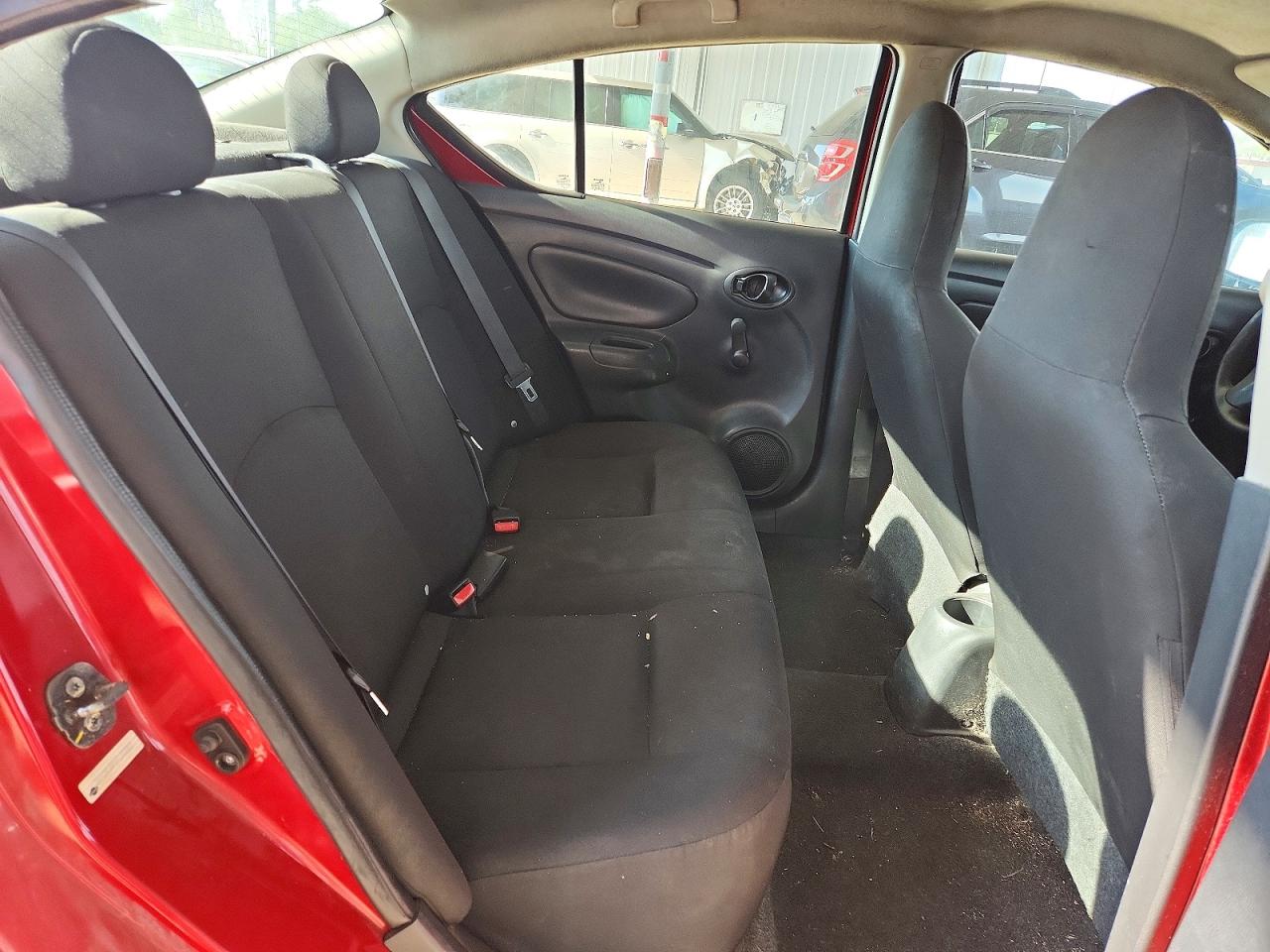 Nissan Versa 1.6 S Plus