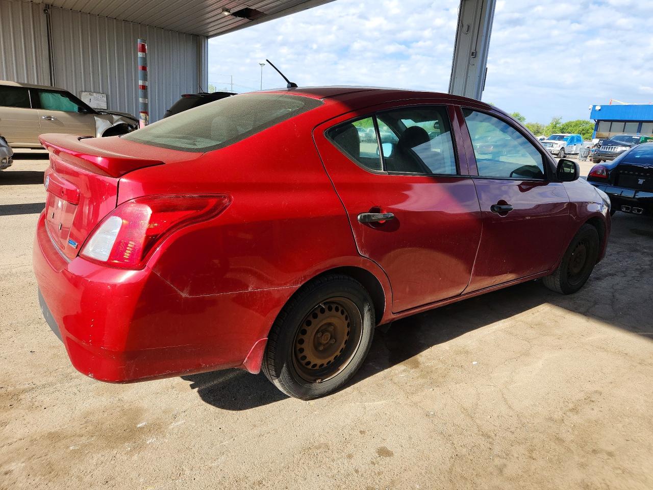 Nissan Versa 1.6 S Plus