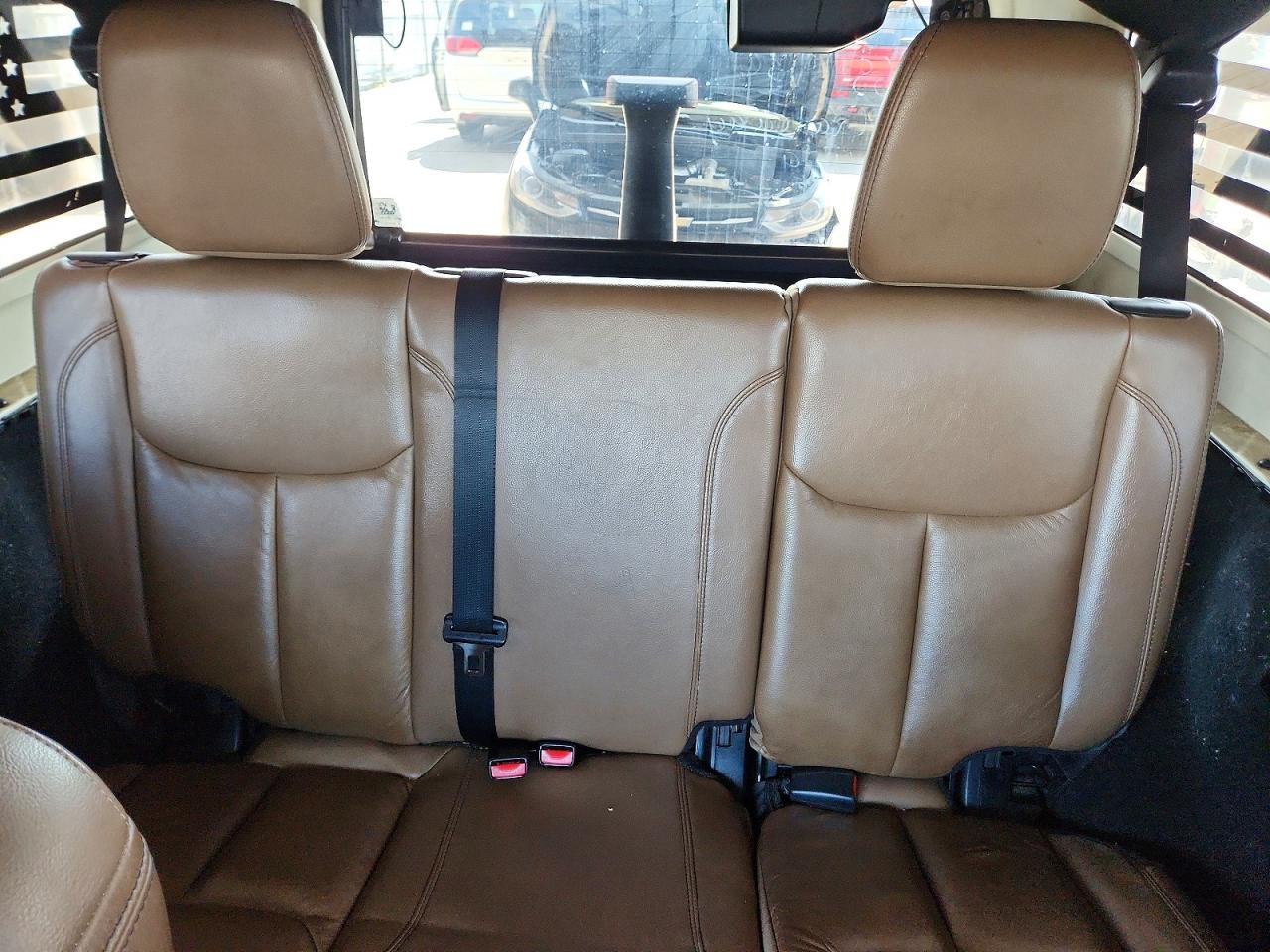 Jeep Wrangler Sahara