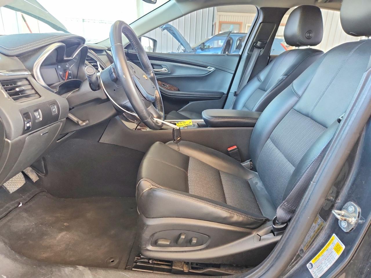 Chevrolet Impala Lt