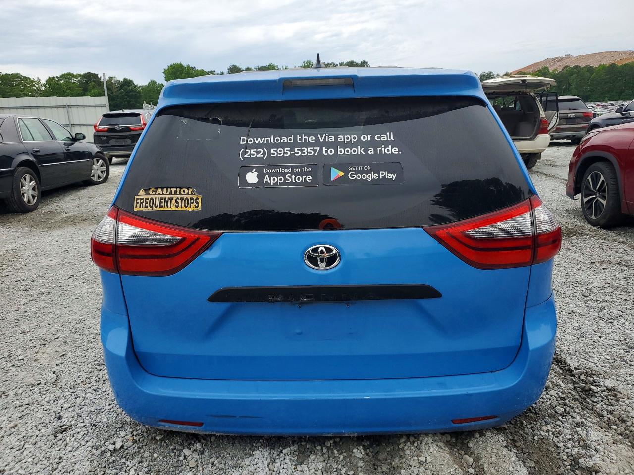 Toyota Sienna L