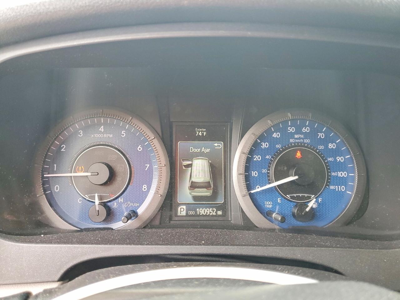 Toyota Sienna L