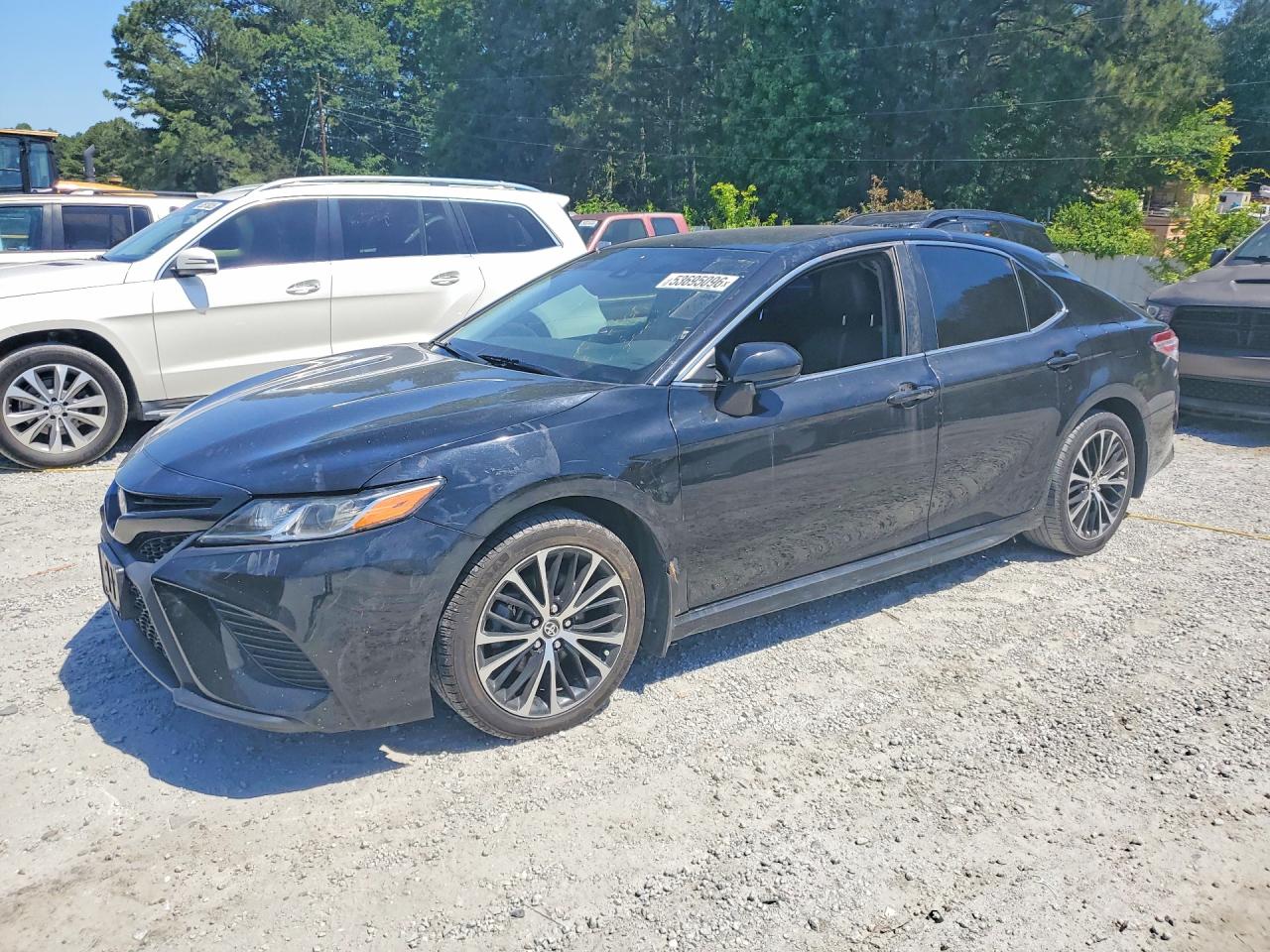 Salvage Toyota Camry Image