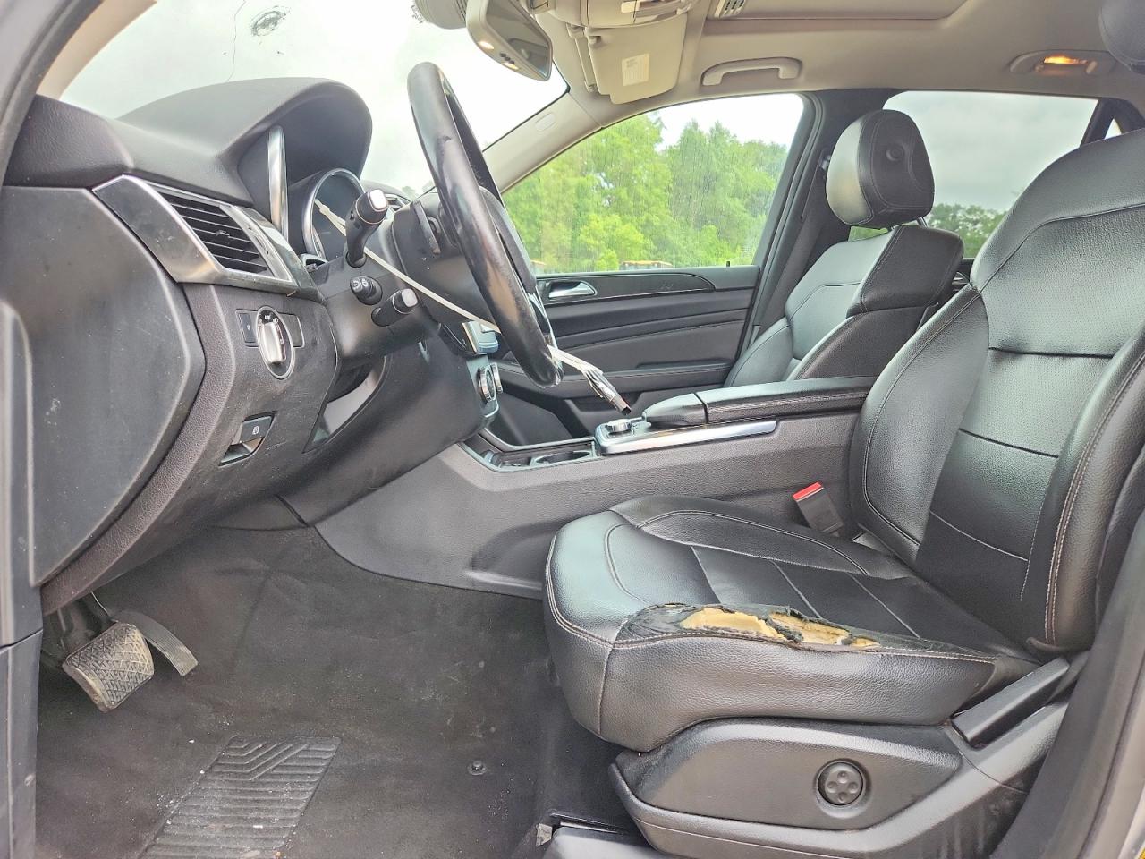 Mercedes-Benz M-Class 350
