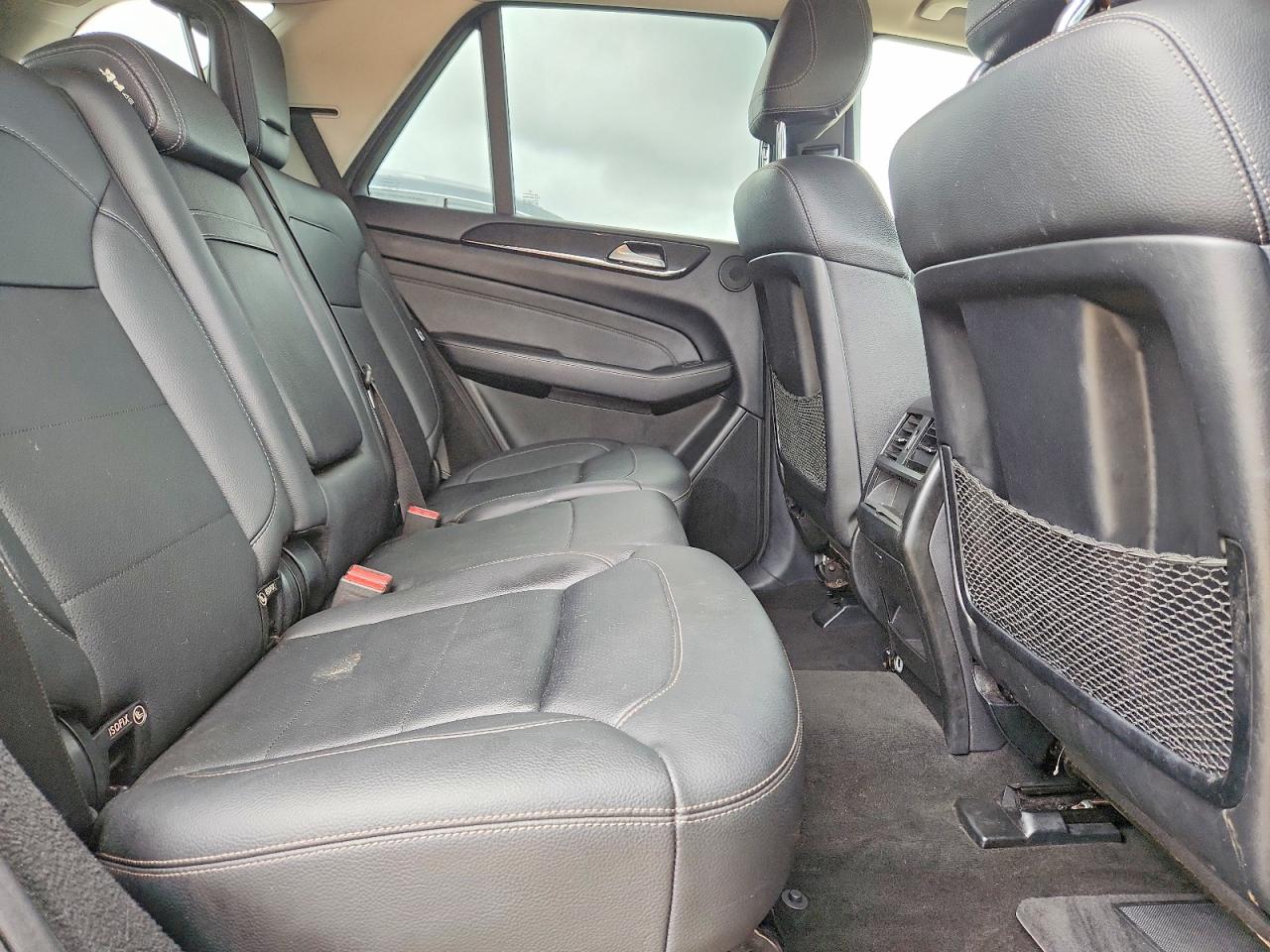 Mercedes-Benz M-Class 350