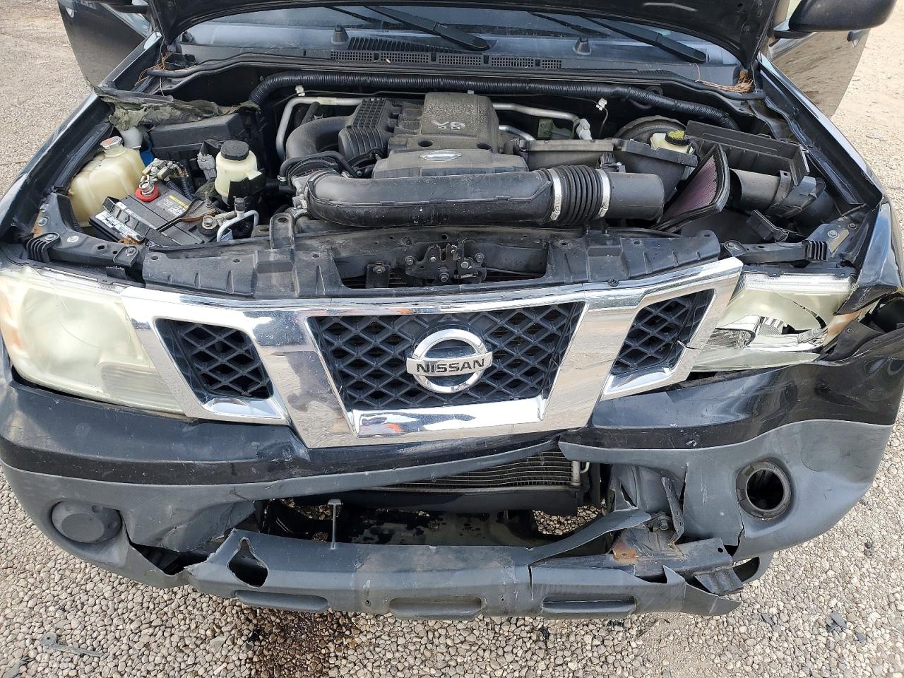 Nissan Frontier S