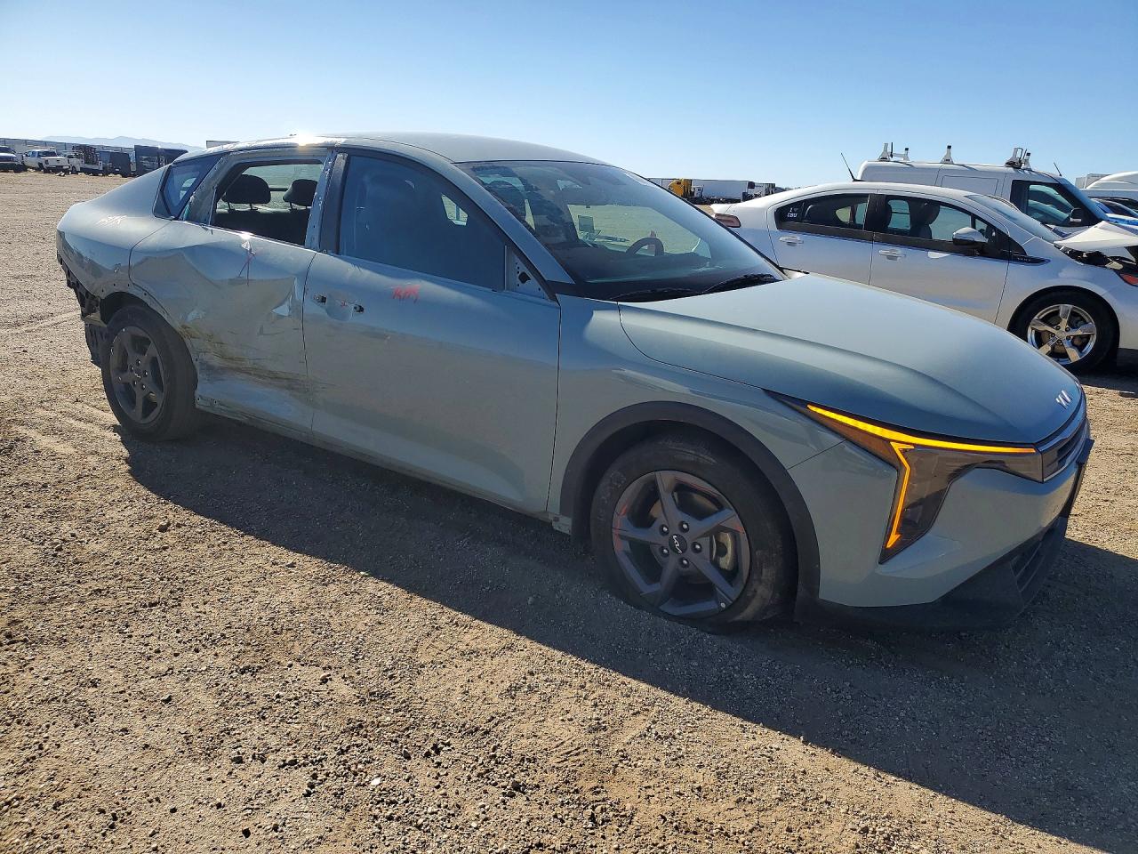 Kia K4 Lxs