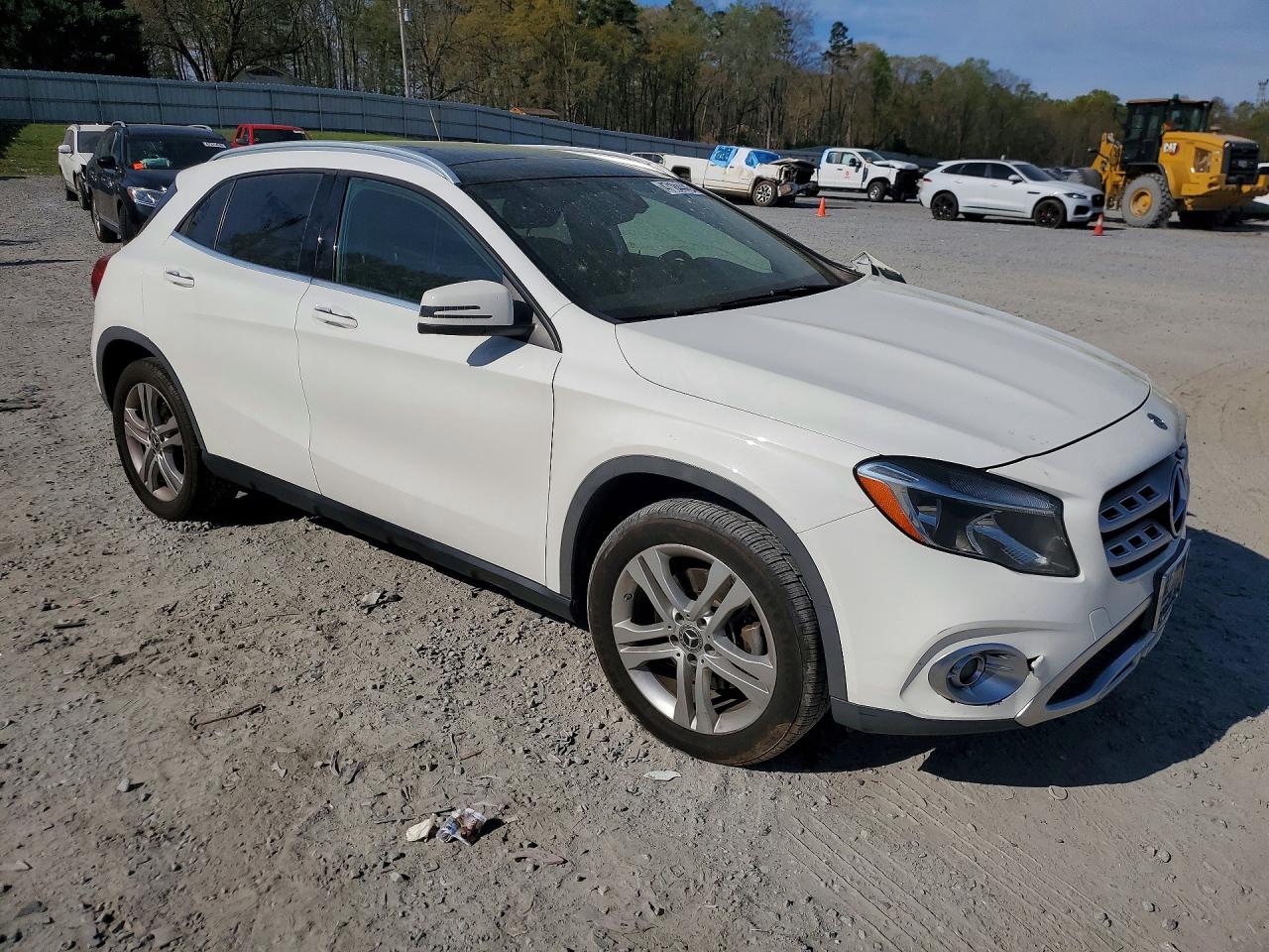 Mercedes-Benz GLA 250 4matic