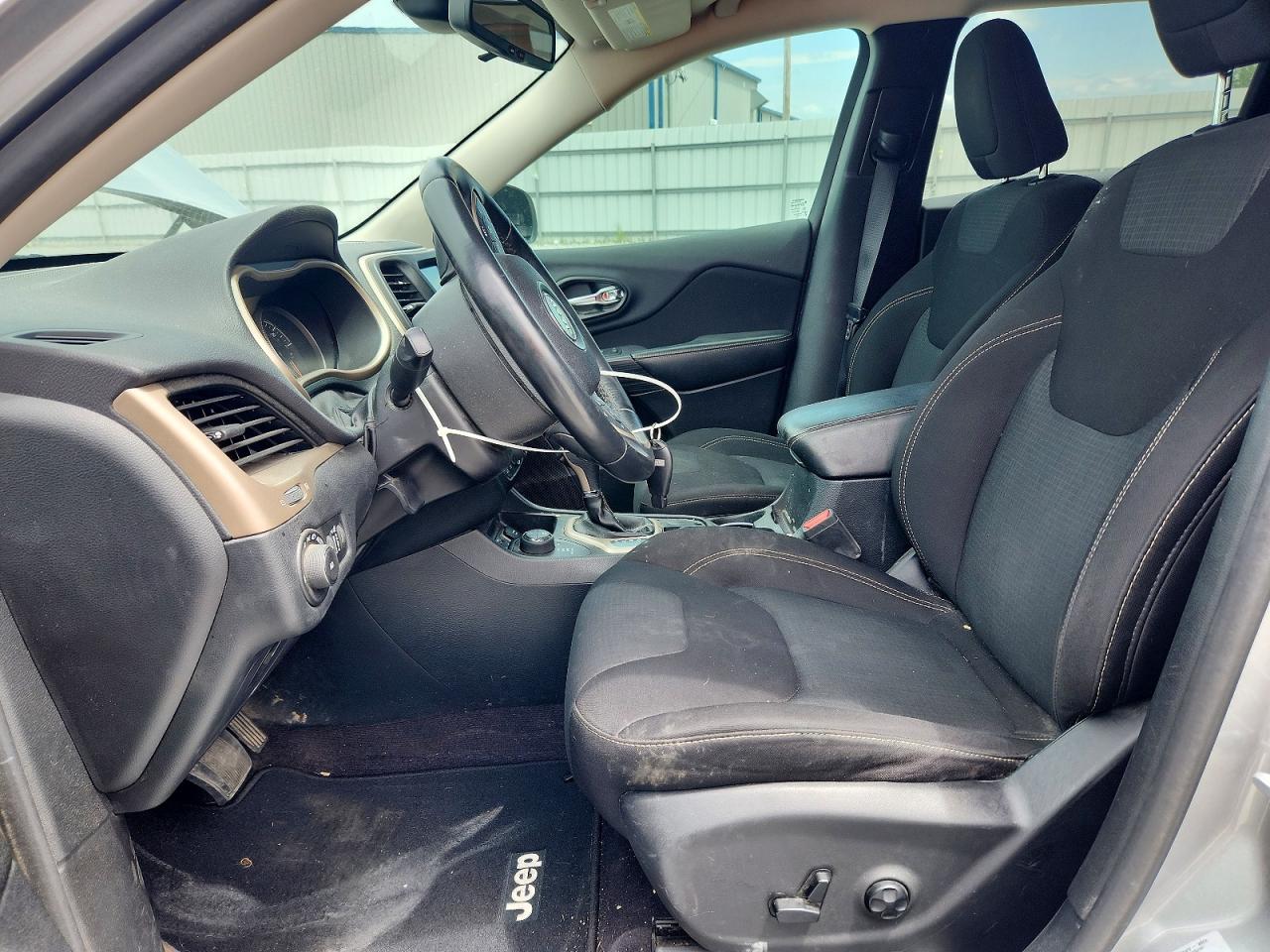 Jeep Grand Cherokee Latitude