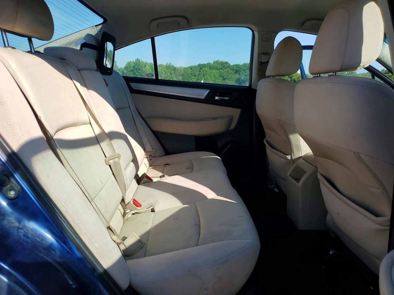Subaru Legacy 2.5i Premium