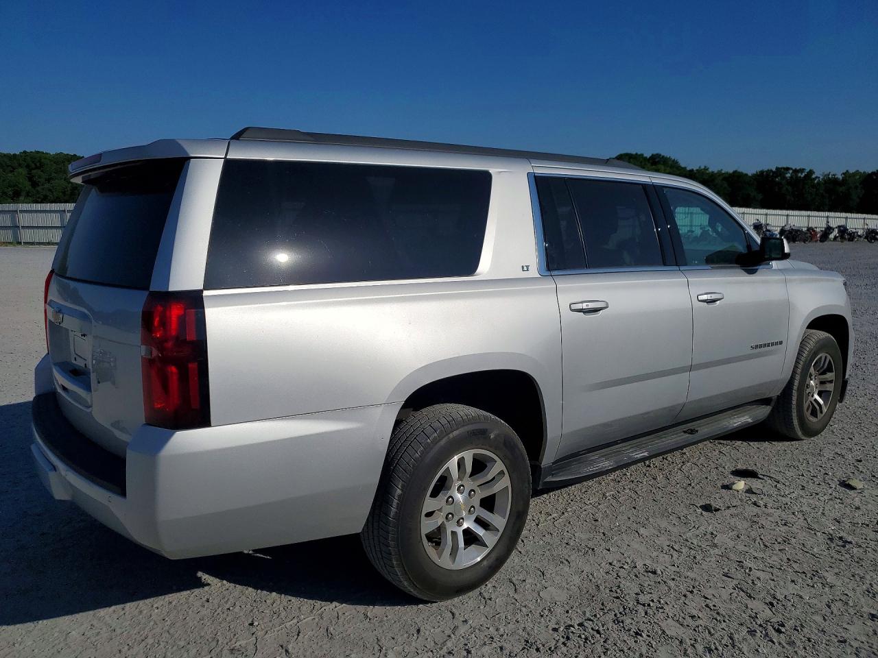 Chevrolet Suburban K1500 Lt