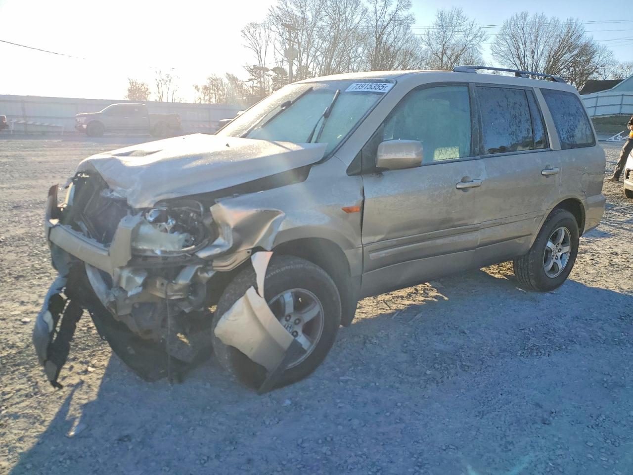 Salvage Honda Pilot Image