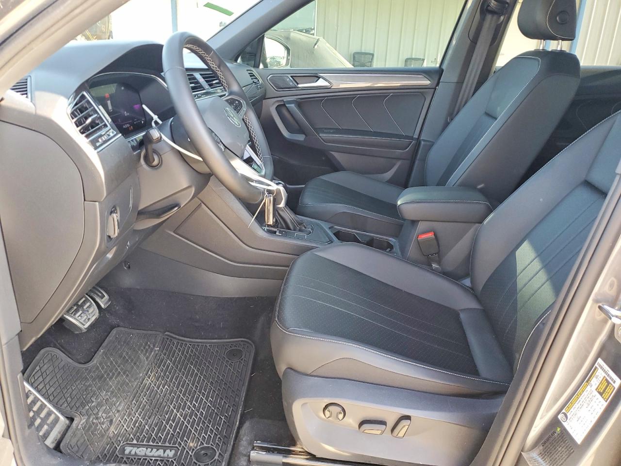 Volkswagen Tiguan Se R-line Black