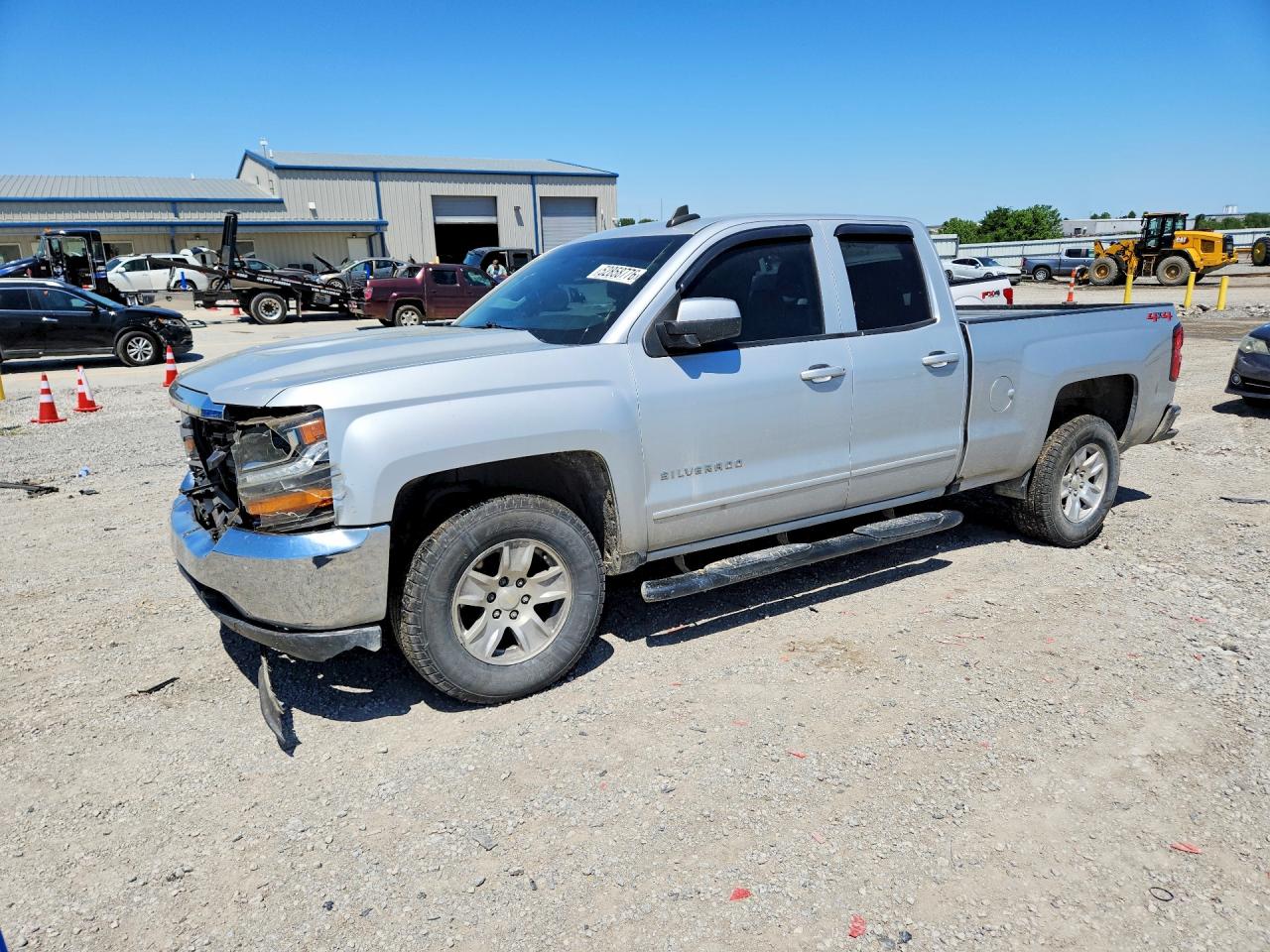 Salvage Chevrolet Silverado Image