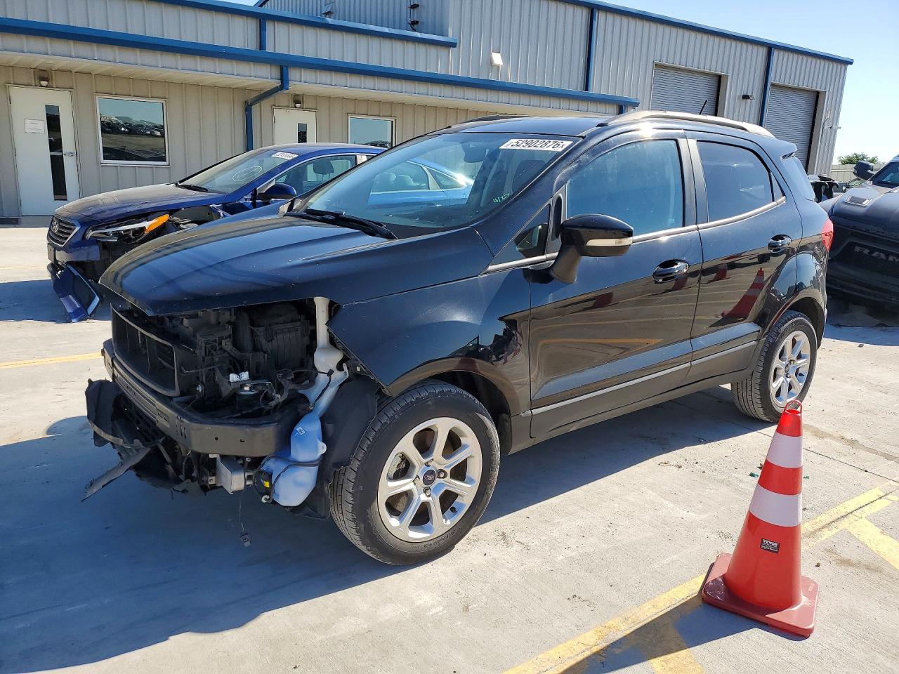 Salvage Ford EcoSport Image