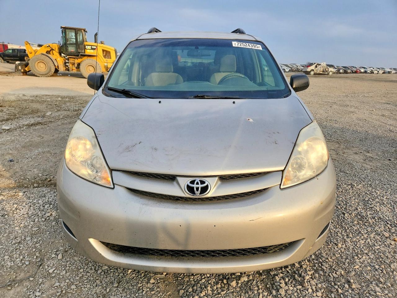 Toyota Sienna Ce