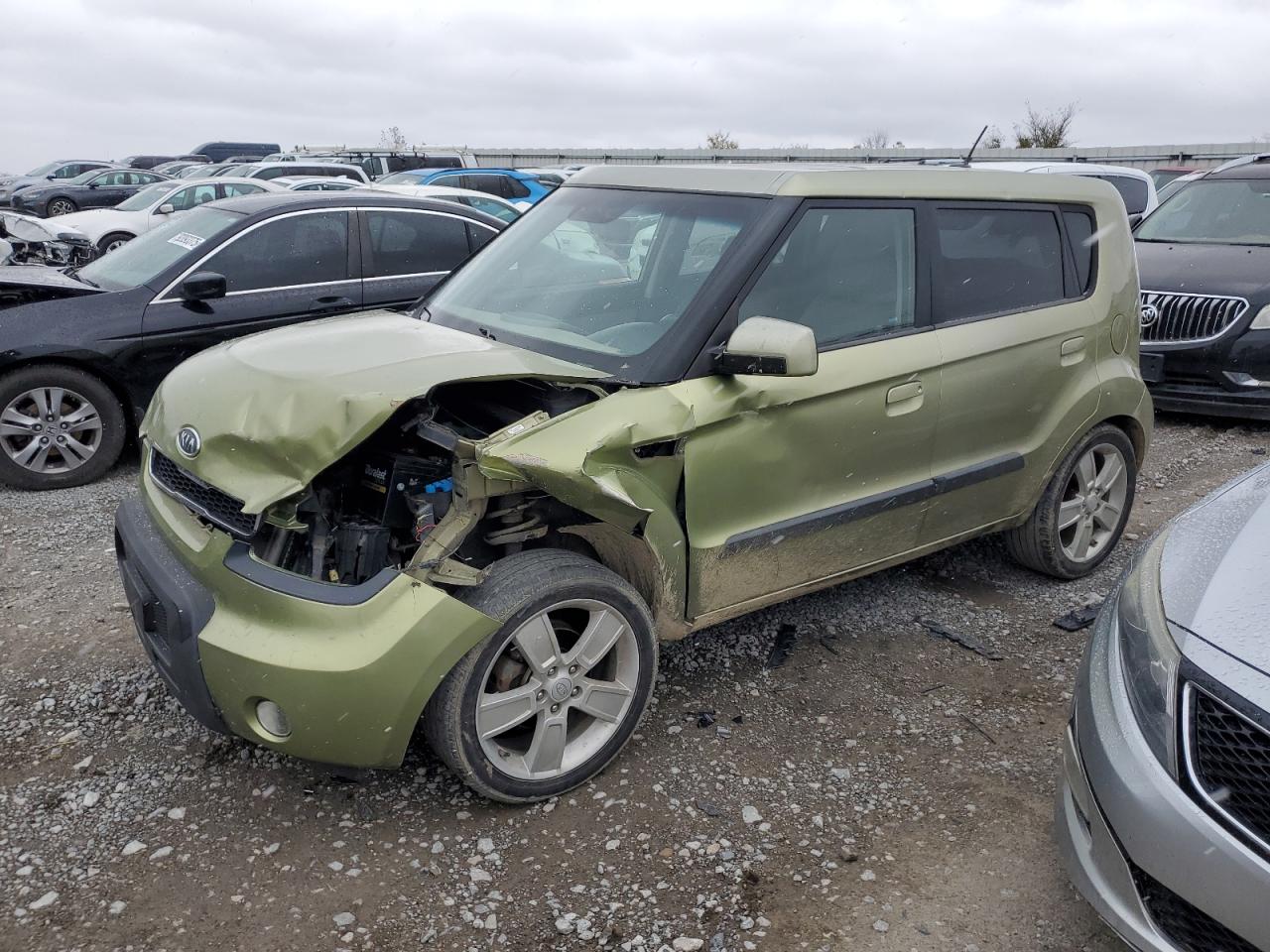 Salvage Kia Soul Image