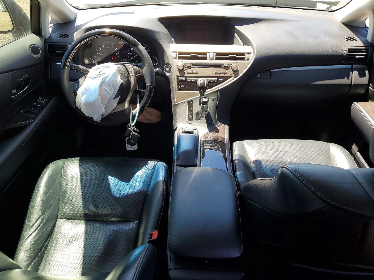 Lexus RX Base