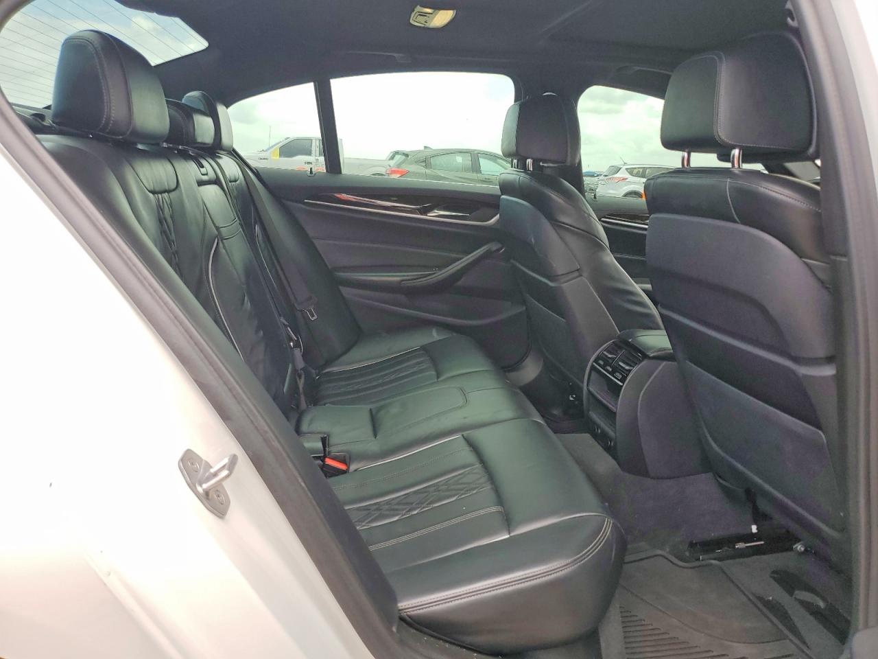 BMW 5 Series I