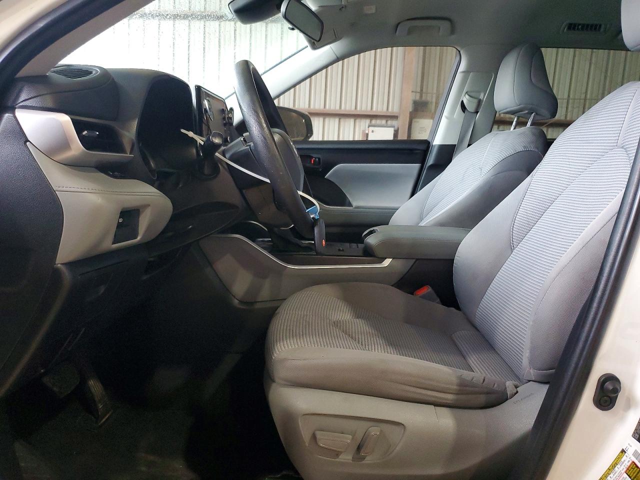 Toyota Highlander L