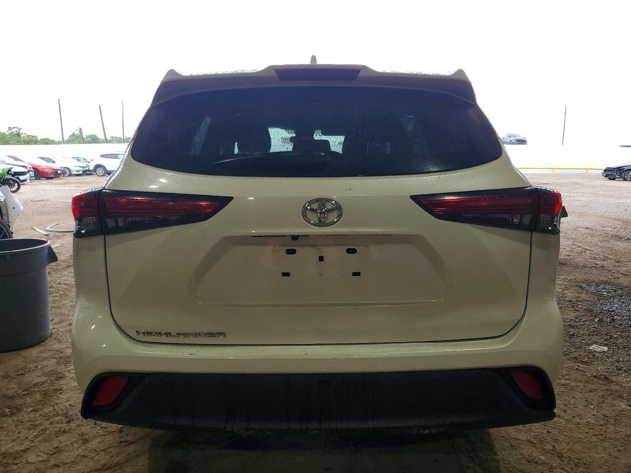Toyota Highlander L