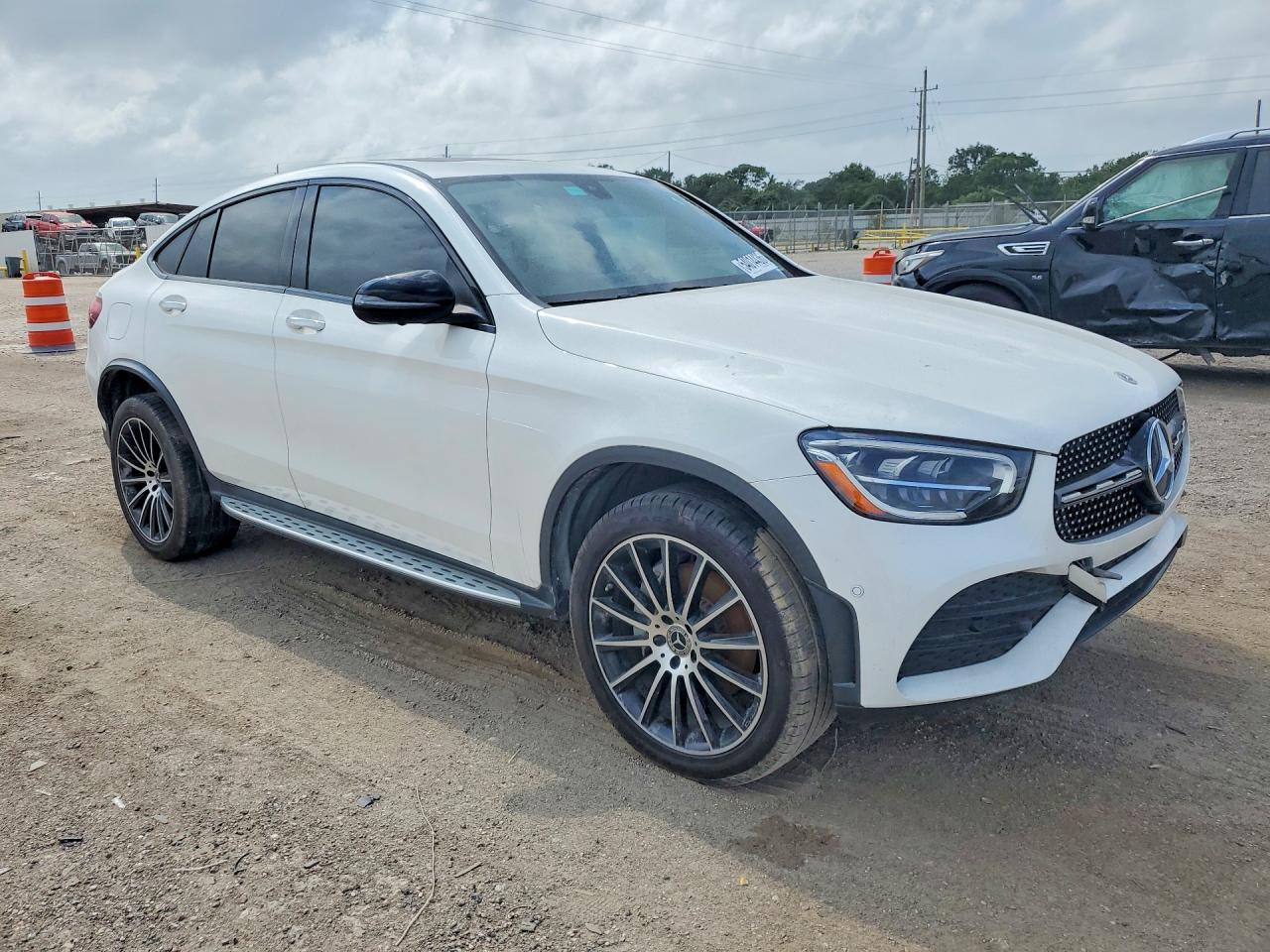 Mercedes-Benz GLC 300 4matic