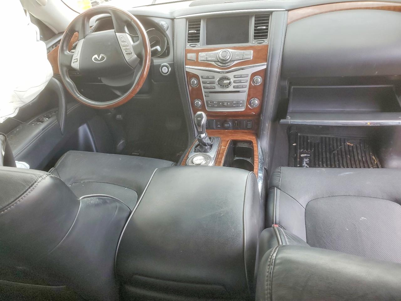 INFINITI Qx Luxe