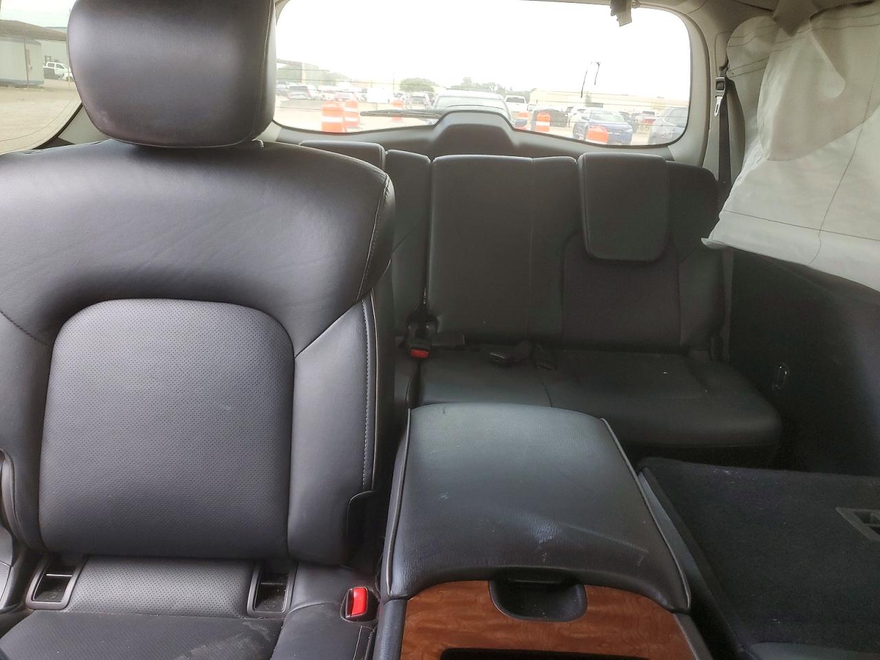 INFINITI Qx Luxe
