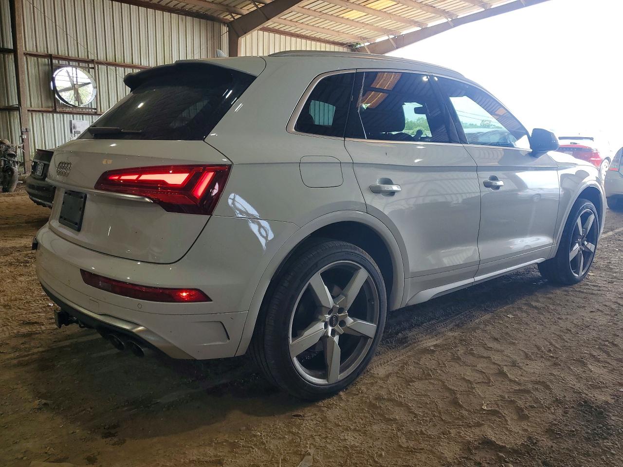 Audi Sq Premium Plus