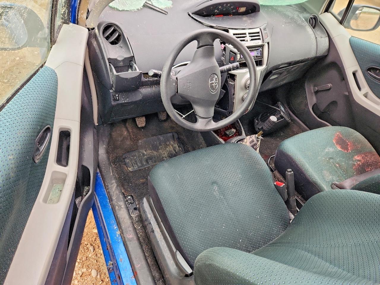 Toyota Yaris Base