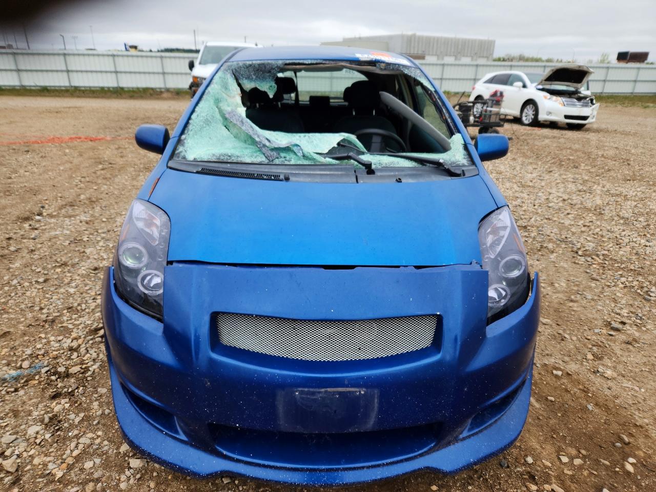 Toyota Yaris Base