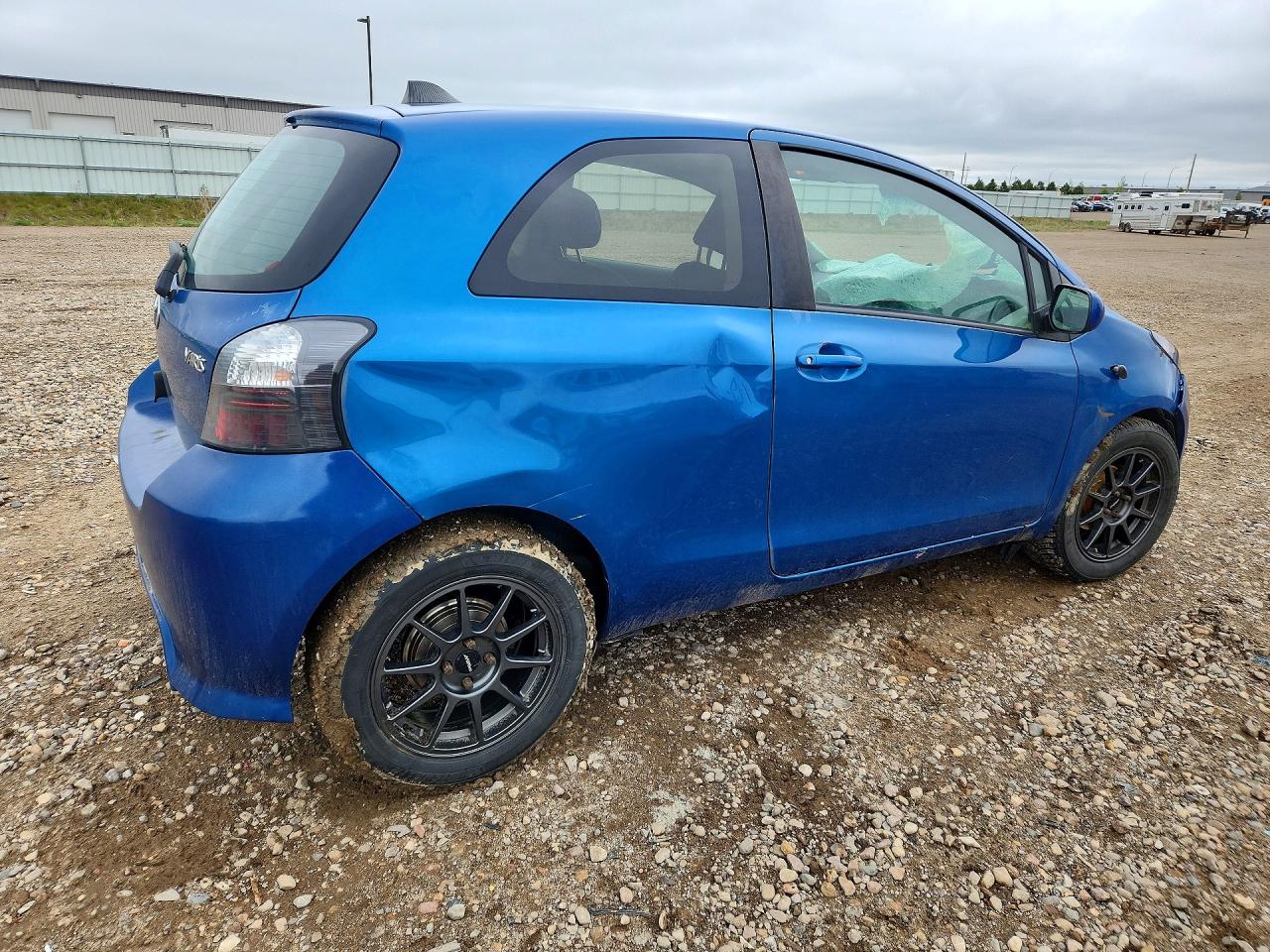 Toyota Yaris Base