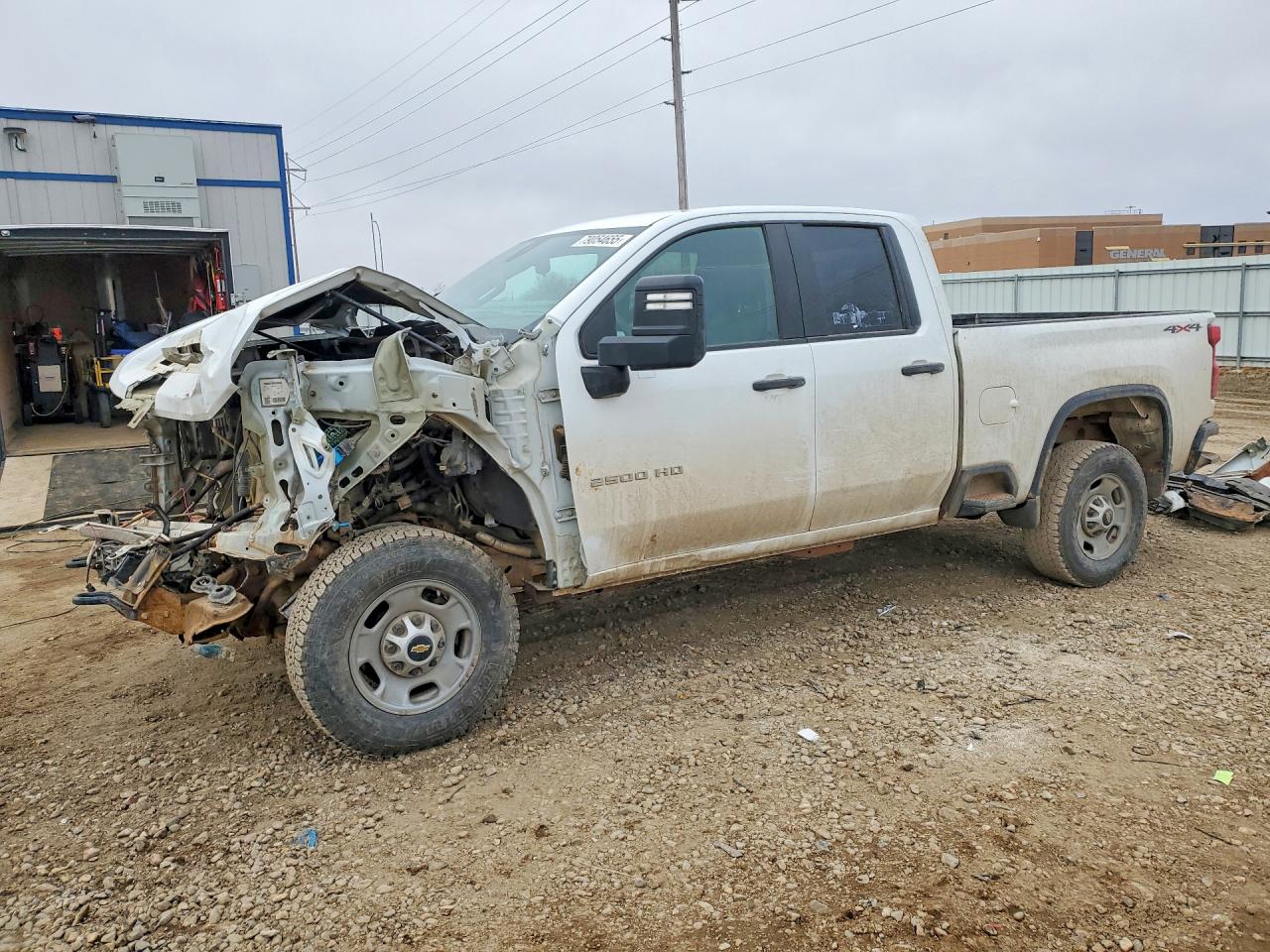 Salvage Chevrolet Silverado Image