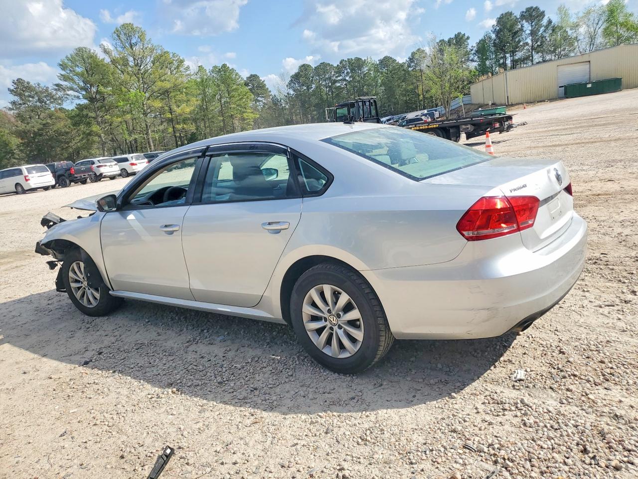 Volkswagen Passat S