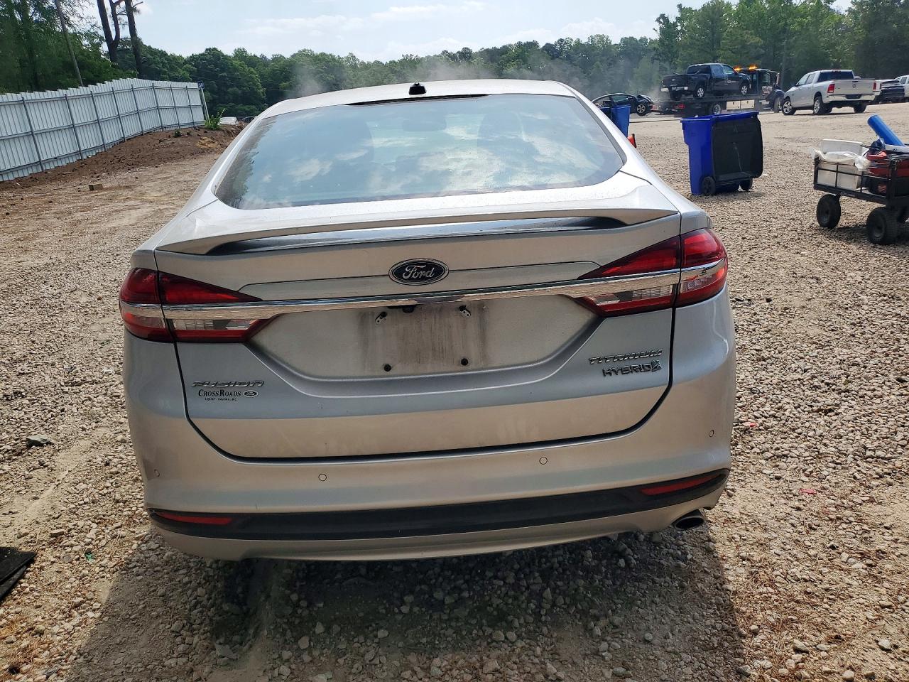 Ford Fusion Titanium Hev