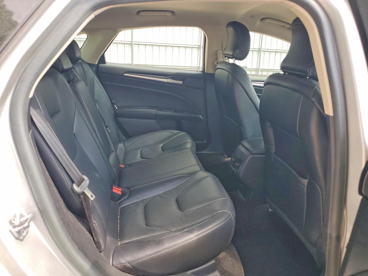 Ford Fusion Titanium Hev
