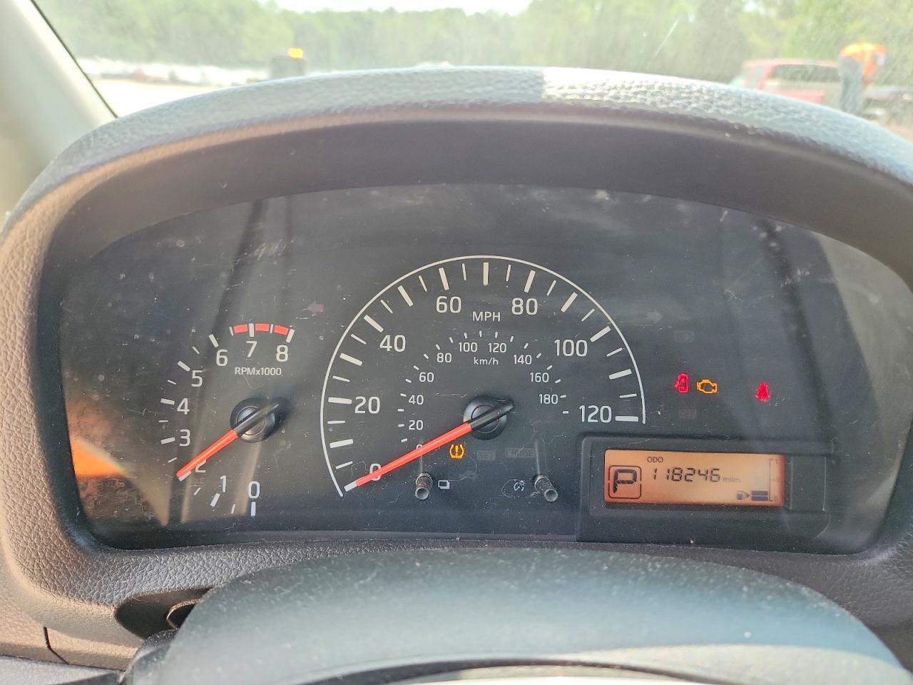 Nissan Nv S