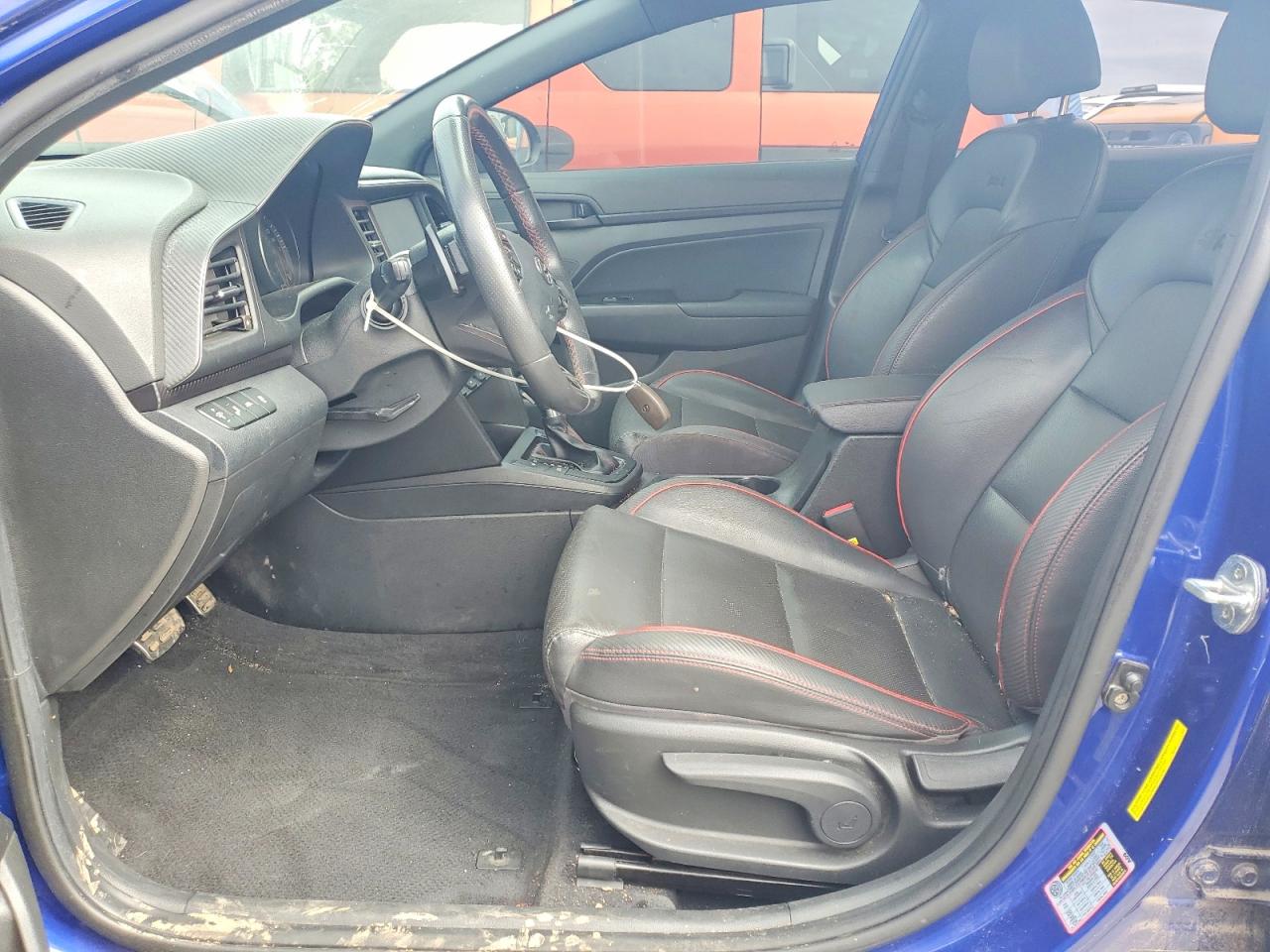 Hyundai ELANTRA Sport