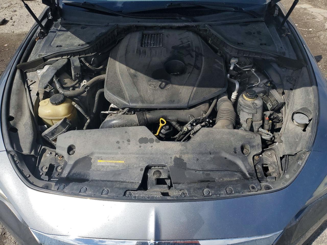 INFINITI Q60 2.0t 2.0t