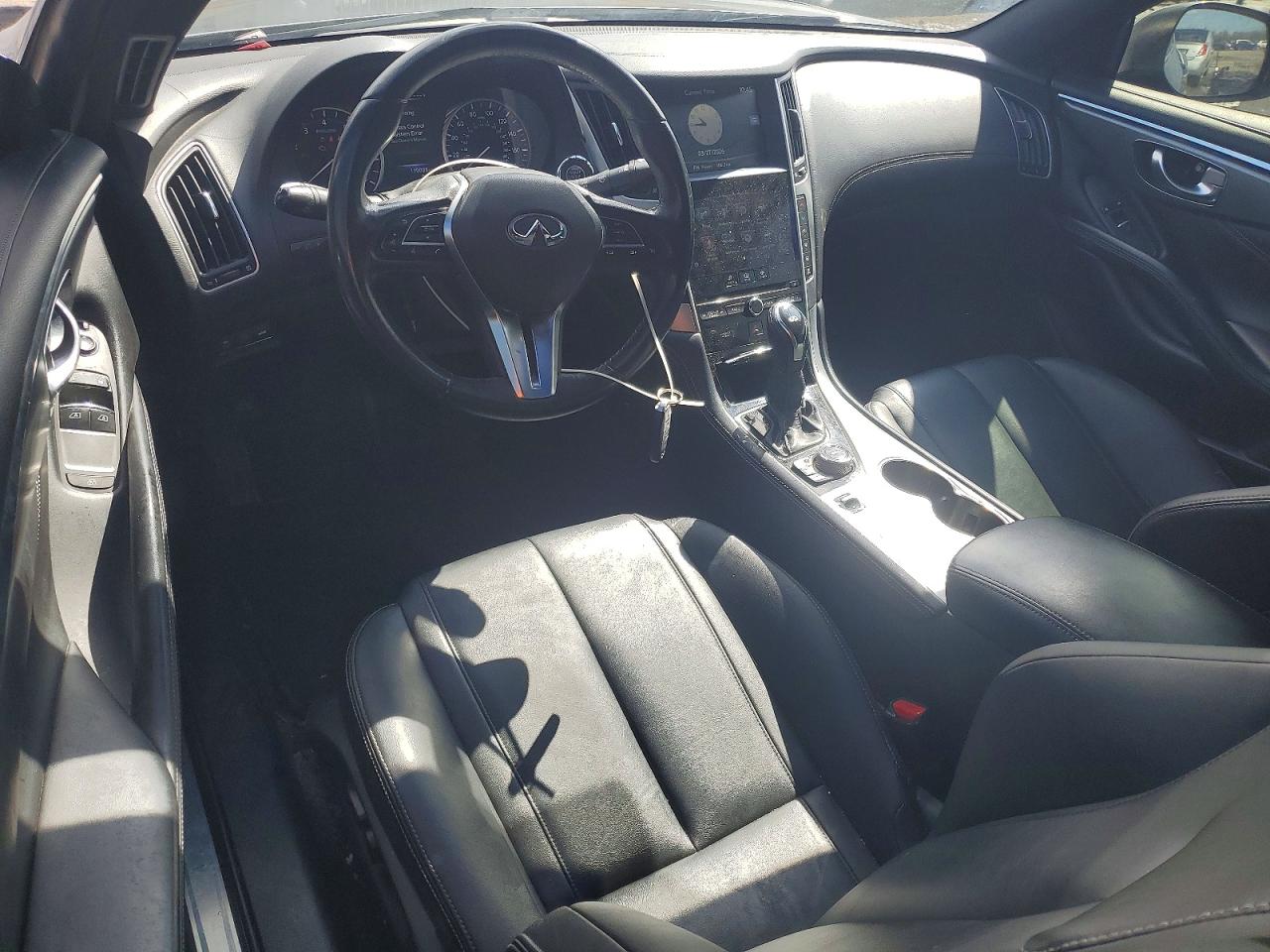 INFINITI Q60 2.0t 2.0t