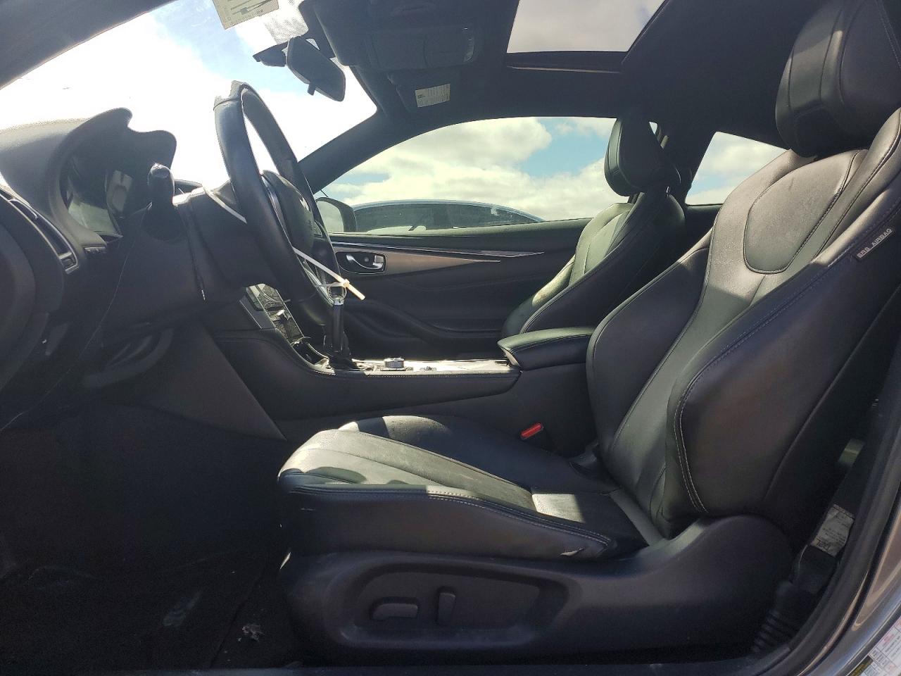 INFINITI Q60 2.0t 2.0t