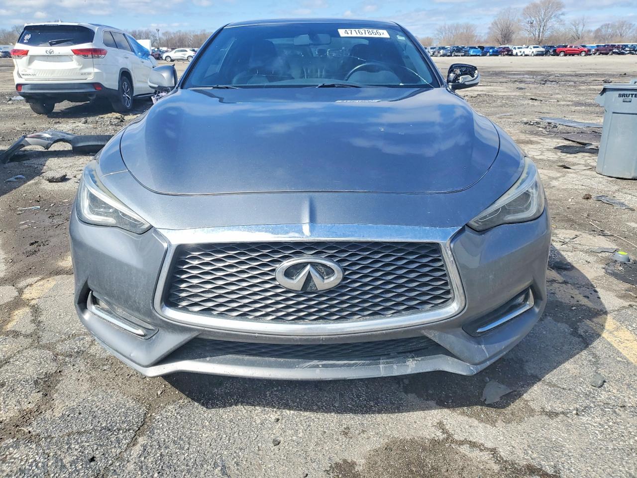 INFINITI Q60 2.0t 2.0t