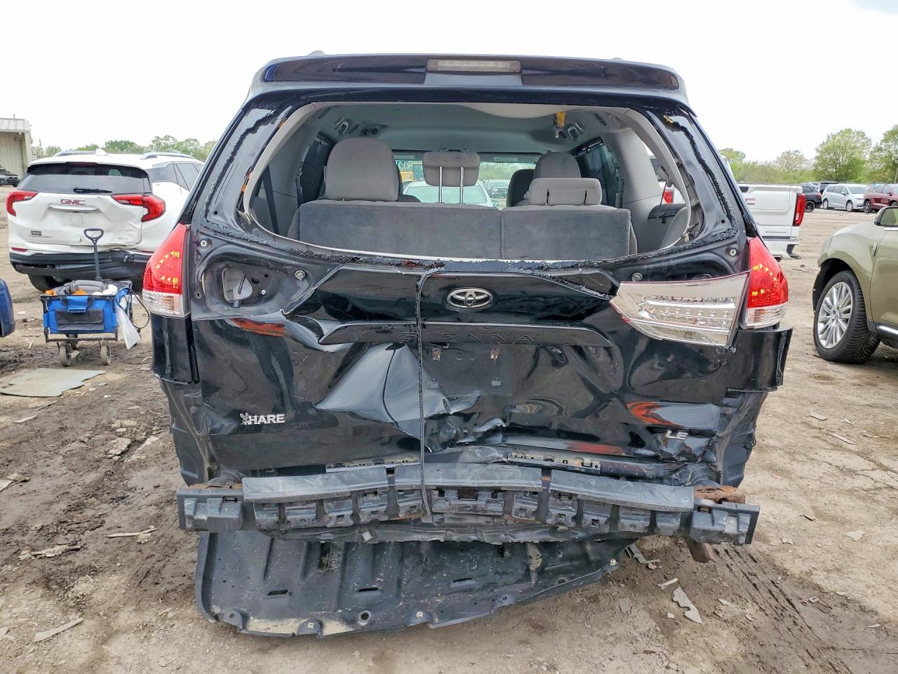 Toyota Sienna Le