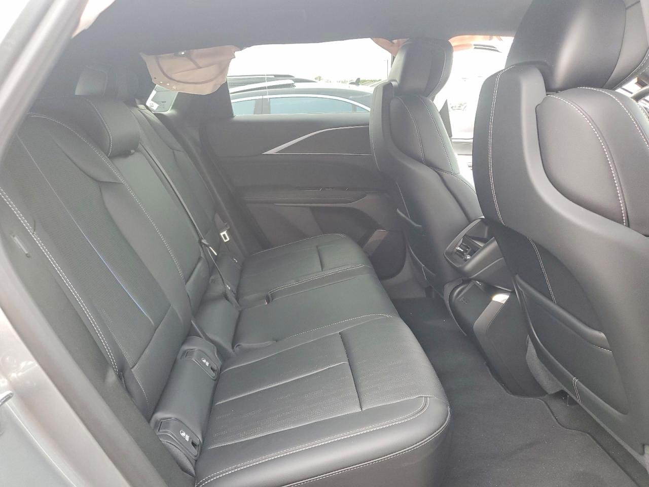 Cadillac Lyriq Spor Sport