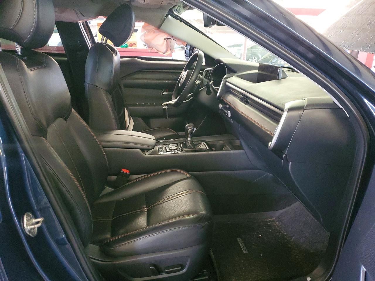 Mazda Cx Base