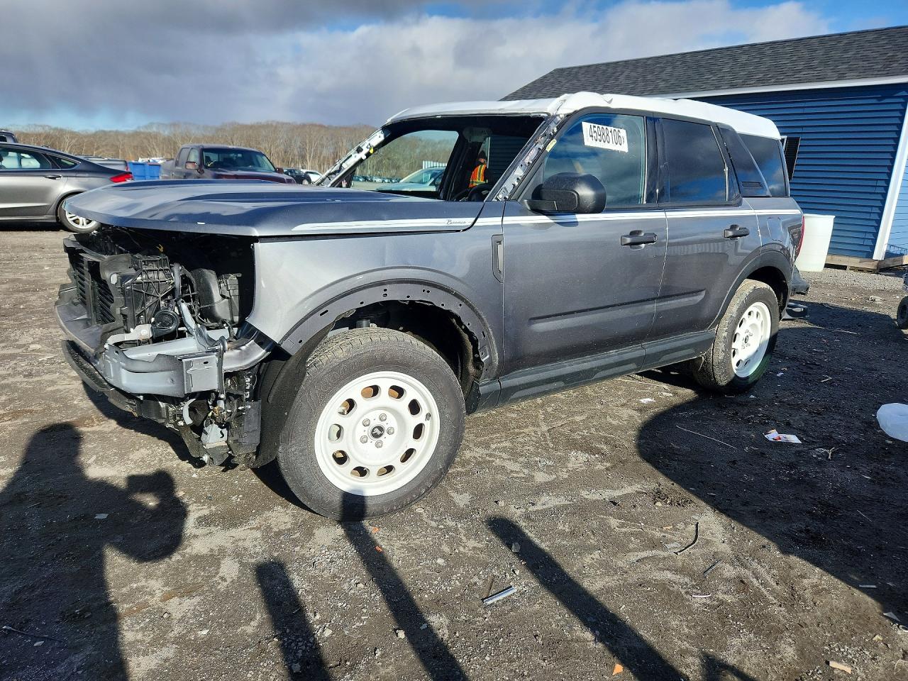 Salvage Ford Bronco Image