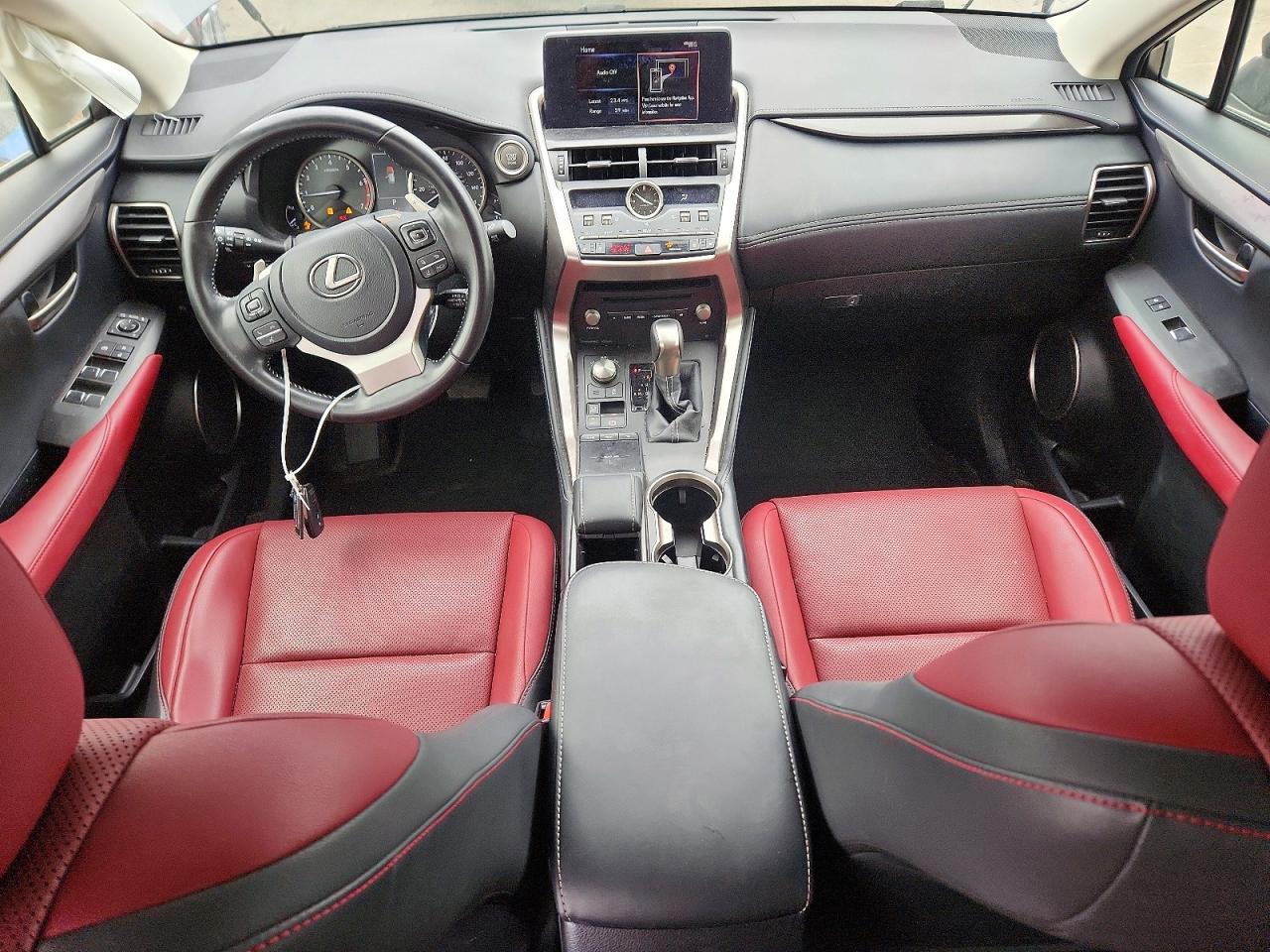 Lexus NX Base